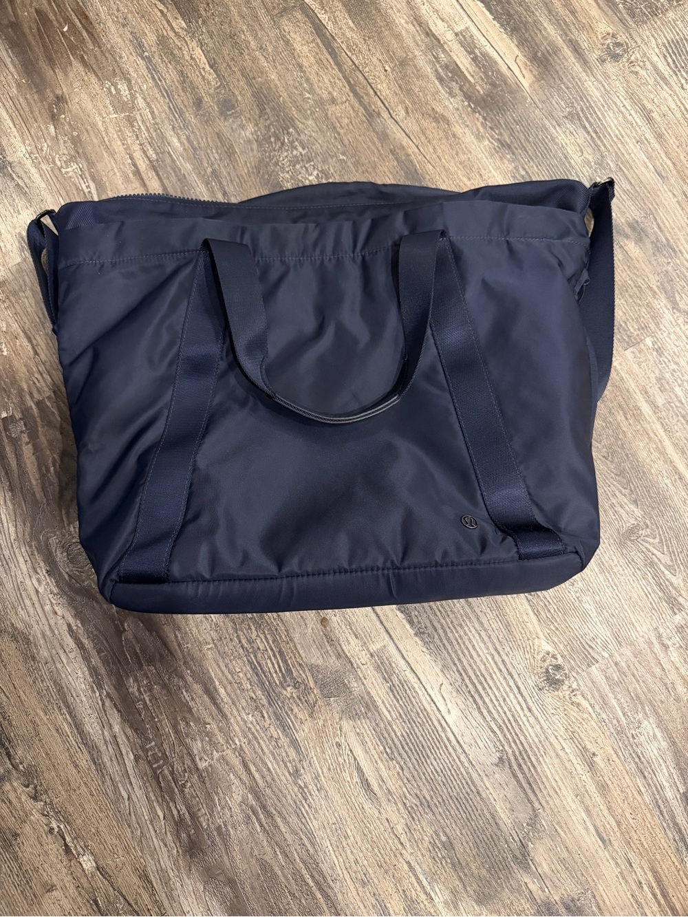 Lululemon Carry The Day Bag